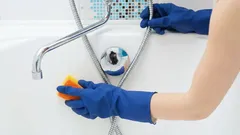 Hoe je de badkamer gemakkelijk en milieuvriendelijk in perfecte staat krijgt