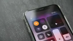 Wat gebeurt er als je de vliegtuigmodus op je telefoon inschakelt: waarom deze functie belangrijker is dan je denkt